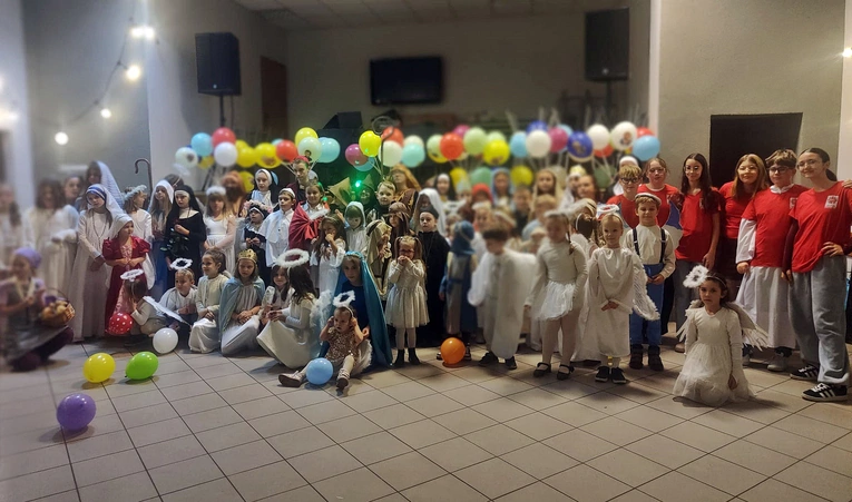 Zamiast strachów i potworów - radość, światło i dobro