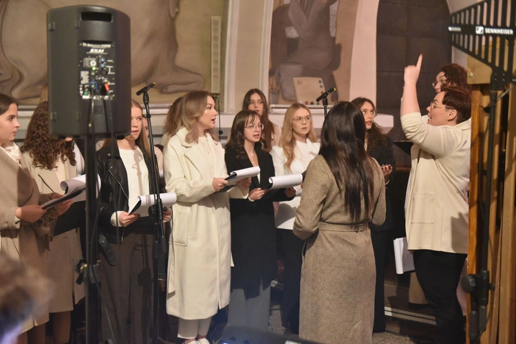 Czuwanie ze Świętymi w Iwkowej