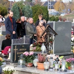 Uroczystość Wszystkich Świętych na cmentarzu w Siechnicach 2025