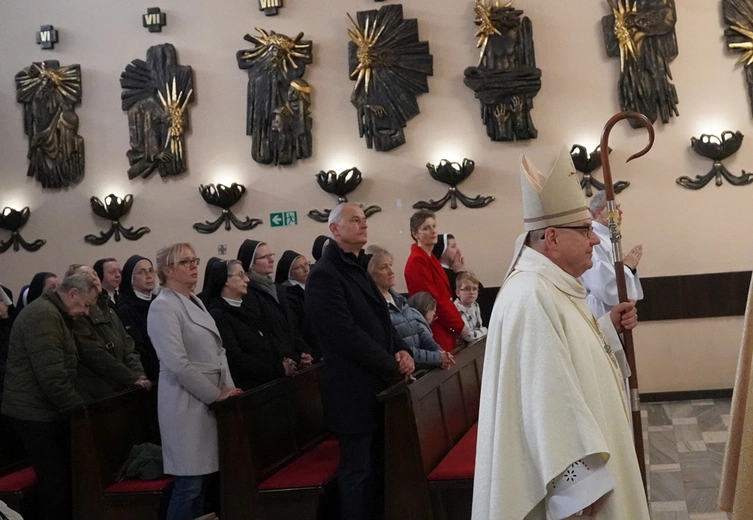 Uroczystość Wszystkich Świętych w kościele i na cmentarzu św. Wawrzyńca we Wrocławiu
