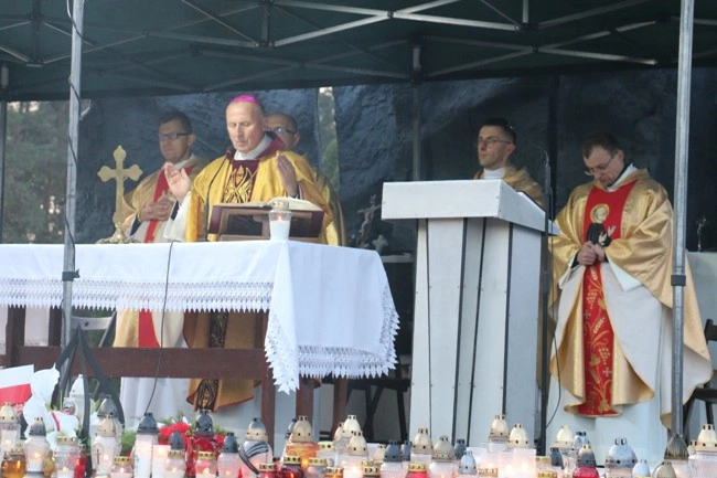 Uroczystość Wszystkich Świętych