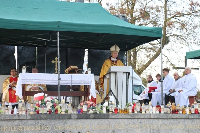 Uroczystość Wszystkich Świętych
