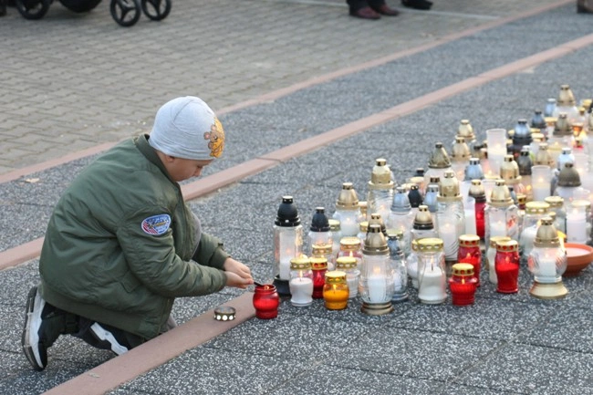 Uroczystość Wszystkich Świętych