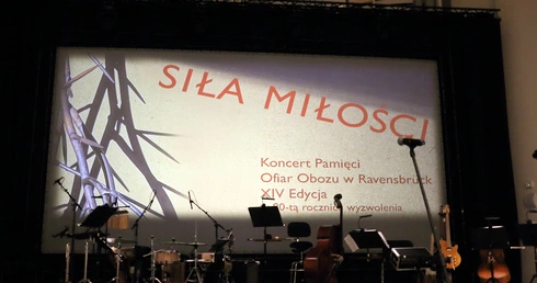 Koncert pamięci ofiar obozu w Ravensbrück 2025