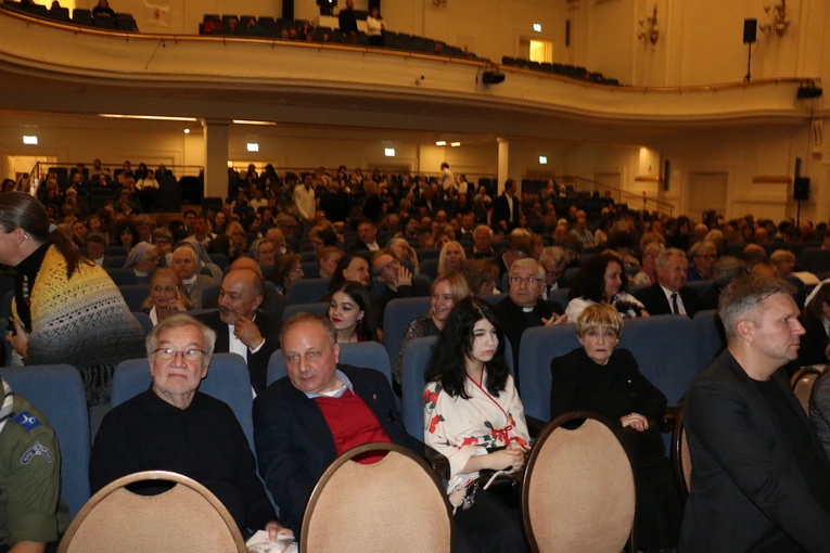 Koncert pamięci ofiar obozu w Ravensbrück 2025