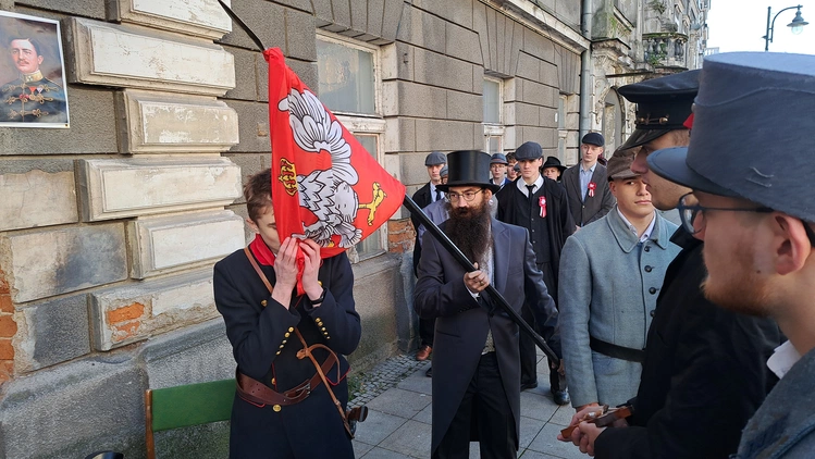 Tarnów pierwszy niepodległy - rekonstrukcja wydarzeń