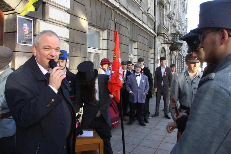 Tarnów pierwszy niepodległy - rekonstrukcja wydarzeń