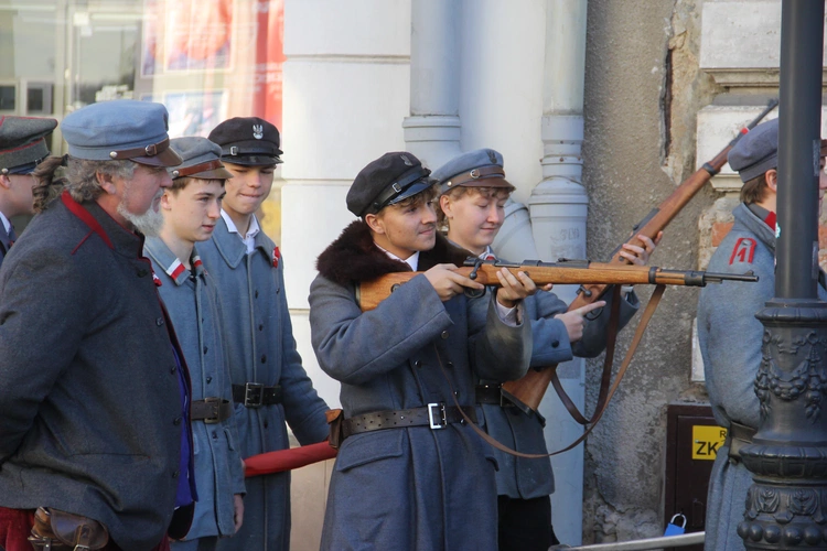 Tarnów pierwszy niepodległy - rekonstrukcja wydarzeń