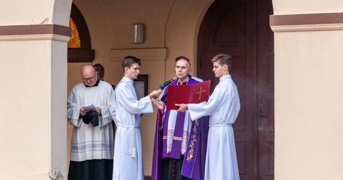 Bp Iwanecki: Chrześcijanie są odpowiedzialni za poziom nadziei w świecie