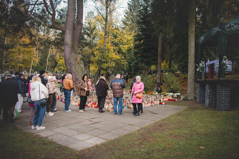 Modlitwa na cmentarzu Srebrzysko 2025