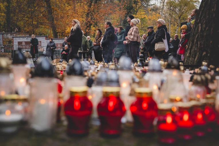 Modlitwa na cmentarzu Srebrzysko 2025