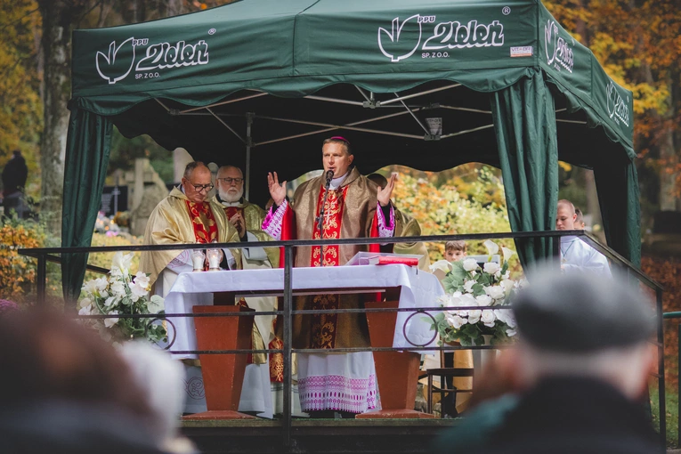 Modlitwa na cmentarzu Srebrzysko 2025