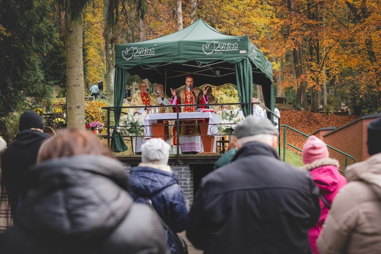 Modlitwa na cmentarzu Srebrzysko 2025