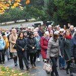 Modlitwa za zmarłych na zielonogórskim cmentarzu