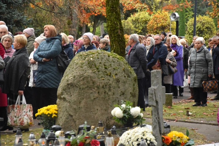 Dzień Zaduszny na gorzowskim cmentarzu