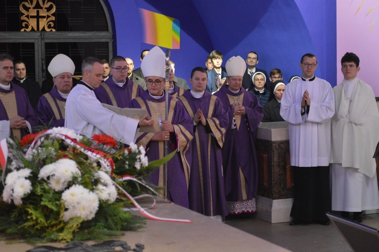 Modlitwa za zmarłych w Dzień Zaduszny