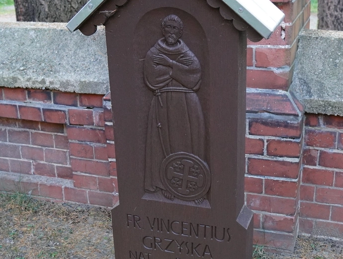 Franciszkański cmentarz we Wrocławiu-Karłowicach