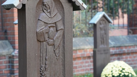 Franciszkański cmentarz we Wrocławiu-Karłowicach