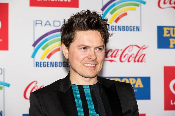 Piosenkarz Michael Patrick Kelly: wstąpienie do klasztoru mnie uratowało