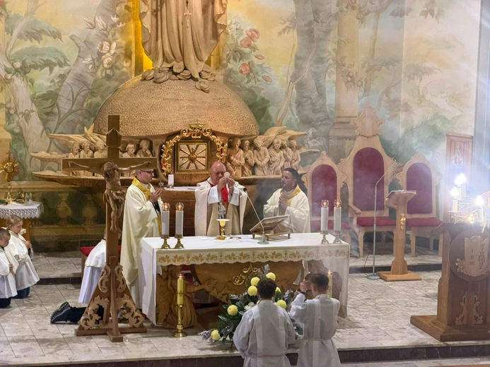 Nawiedzenie figury św. Michała Archanioła w Komorowie