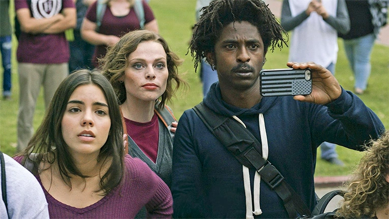 Bóg nie umarł 3. Światło  w ciemności 