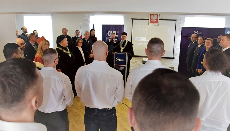 Nauka jest dla osadzonych szansą na zmianę życia.