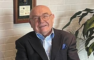 Człowiek z… ceramiki. Czy da się uczciwie prowadzić biznes i odnieść sukces? 