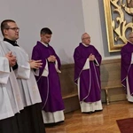 Modlitwa wspólnoty WSD w Radomiu za zmarłych duchownych 