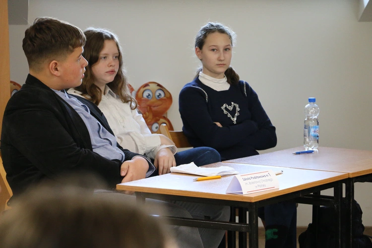 Płońsk. Konkurs "Niedoskonali, a święci" 