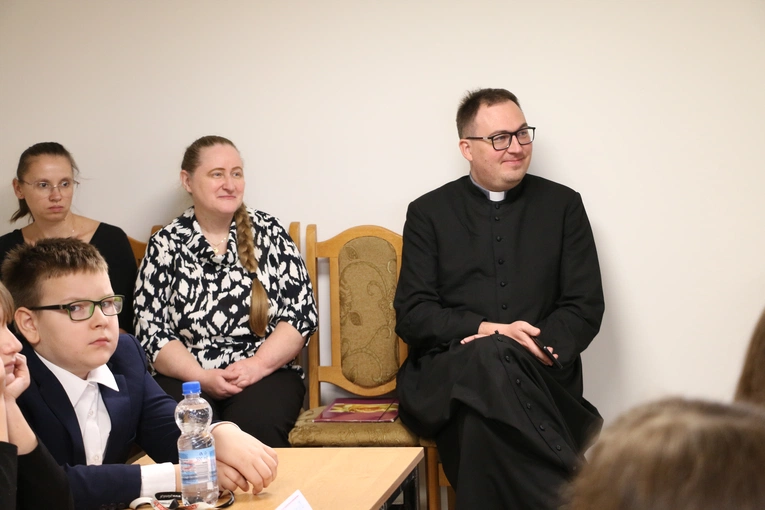 Płońsk. Konkurs "Niedoskonali, a święci" 