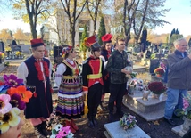 Grób legionisty w Legnicy