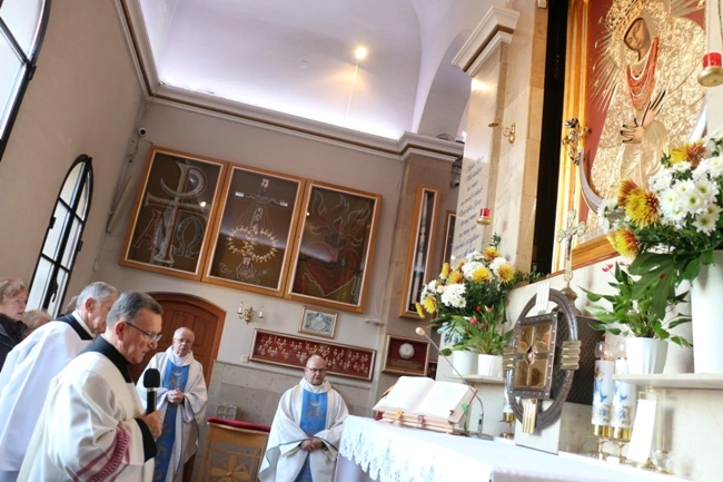 Rozpoczęła się nowenna w sanktuarium MB Ostrobramskiej 
