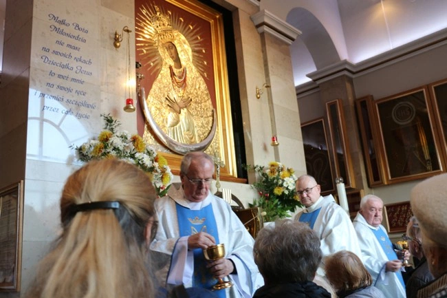 Rozpoczęła się nowenna w sanktuarium MB Ostrobramskiej 