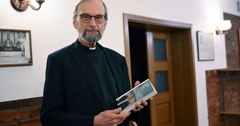 Rany, które wciąż krzyczą