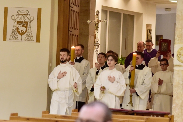 WSD Hosianum. Msza św. za zmarłych