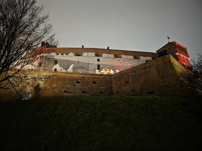 Historyczny spektakl multimedialny