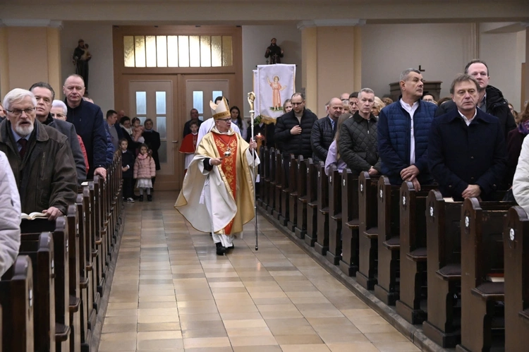 Dziękczynienie za 700 lat kościoła w Dobrzeniu Wielkim