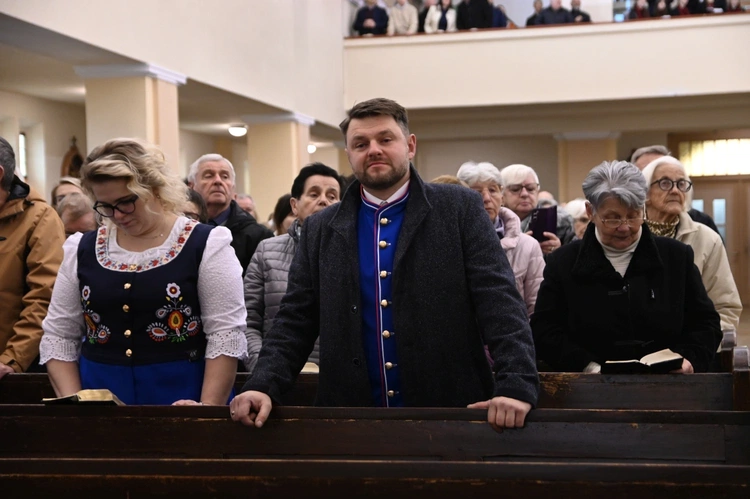 Dziękczynienie za 700 lat kościoła w Dobrzeniu Wielkim