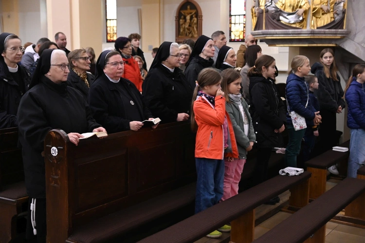 Dziękczynienie za 700 lat kościoła w Dobrzeniu Wielkim