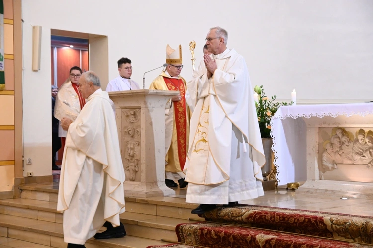 Dziękczynienie za 700 lat kościoła w Dobrzeniu Wielkim