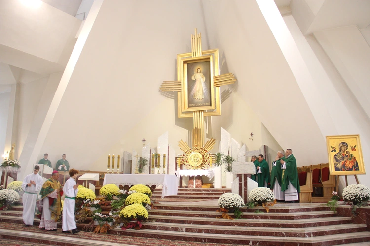 Dębica. Błogosławieństwo nowych lektorów