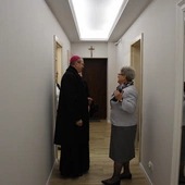 Poświęcenie nowego domu sióstr honoratek