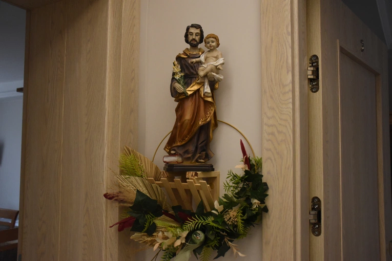 Poświęcenie nowego domu sióstr honoratek