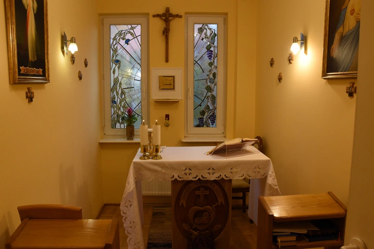 Poświęcenie nowego domu sióstr honoratek