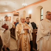 Bp Oder: Święci są nam dani przez Boga, by mobilizować nas do dobra i rozpalać w sercach nadzieję