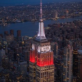 Lewandowski jako pierwszy w historii Polak rozświetlił Empire State Building z okazji Święta Niepodległości