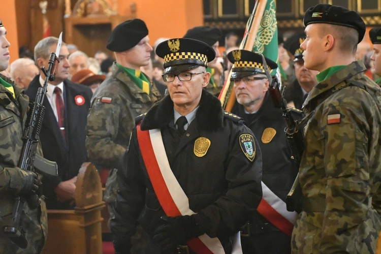 Msza św. za ojczyznę w zielonogórskiej konkatedrze