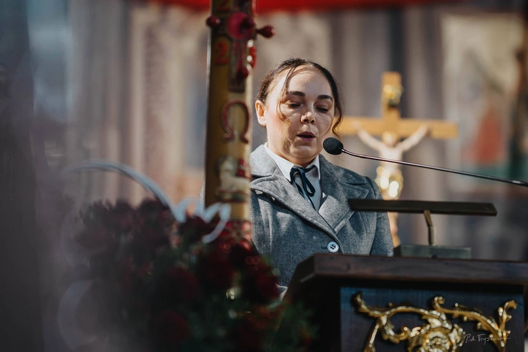 Puellae Orantes dla Niepodległej w Szczucinie