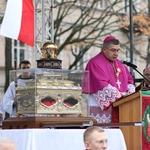 Obchody patronalne diecezji. Procesja z relikwiami św. Wiktorii 