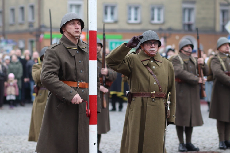 Obchody patronalne diecezji. Procesja z relikwiami św. Wiktorii 